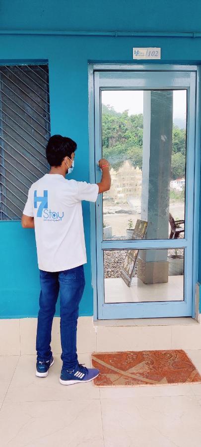 H7 Stay On The Ganges, Yoga & Spa Resort, Rishikesh Ngoại thất bức ảnh